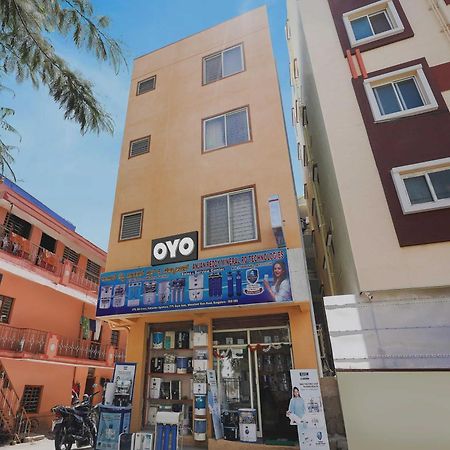 Oyo Flagship Lakshmana Hotel Bangalore Eksteriør billede