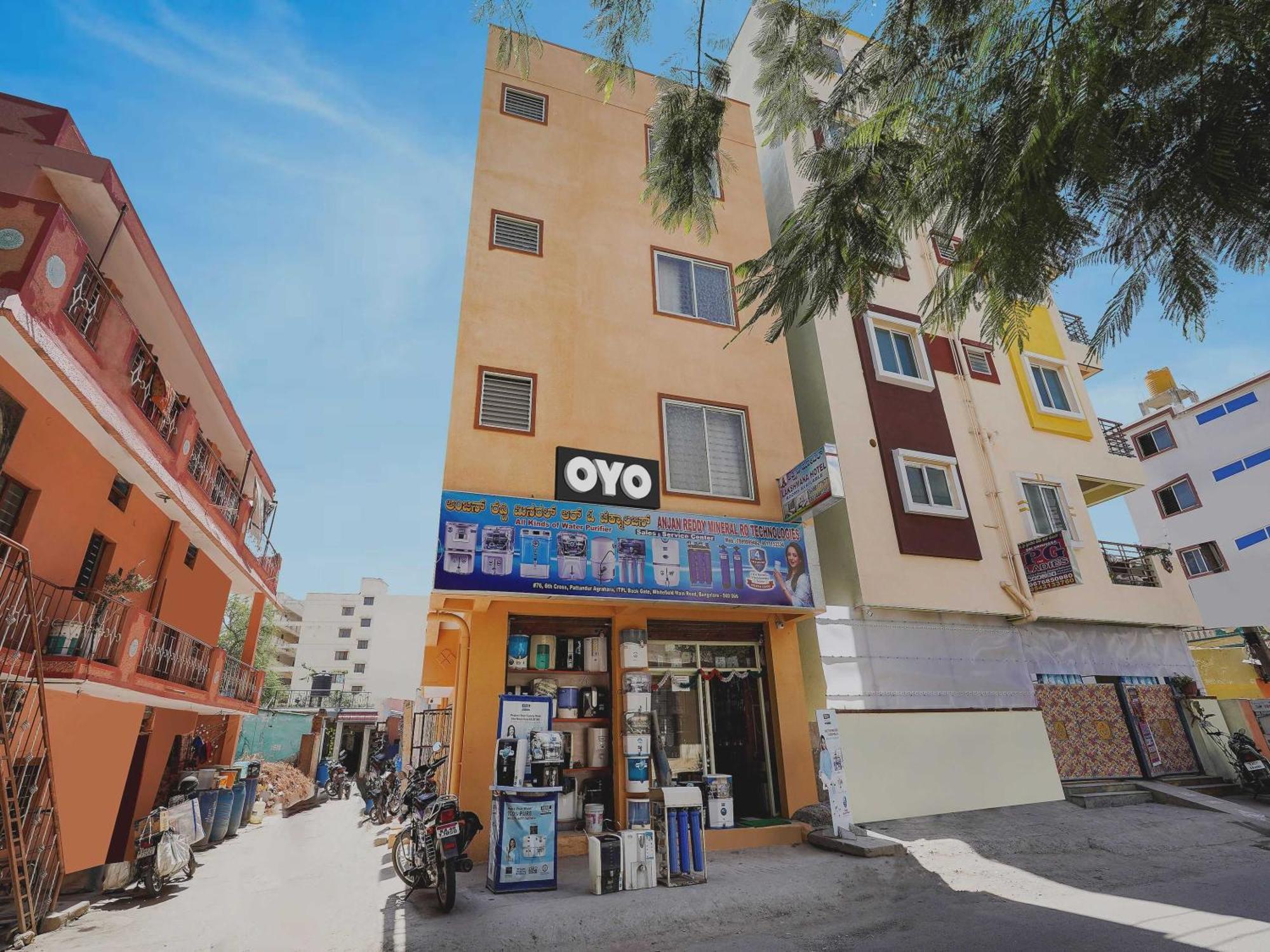 Oyo Flagship Lakshmana Hotel Bangalore Eksteriør billede