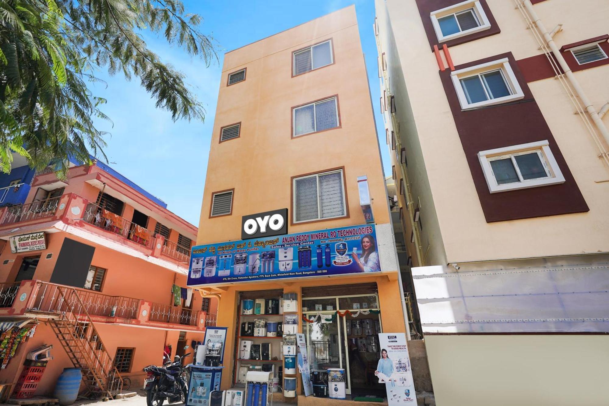 Oyo Flagship Lakshmana Hotel Bangalore Eksteriør billede